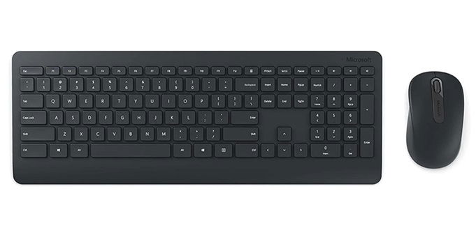 Incase Designed by Microsoft Wireless Desktop 900 Keyboard and Mouse Combo