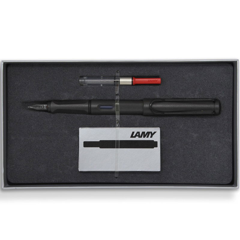 Lamy Safari Charcoal Medium Nib Fountain Pen Gift Set